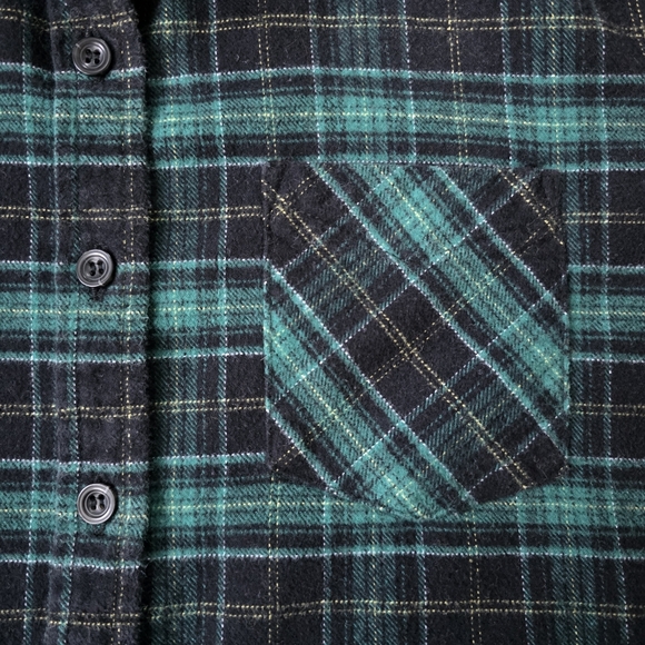 The Vermont Flannel Co. Women's Classic Flannel Shirt – Size XS – Green / Black - Picture 3 of 6